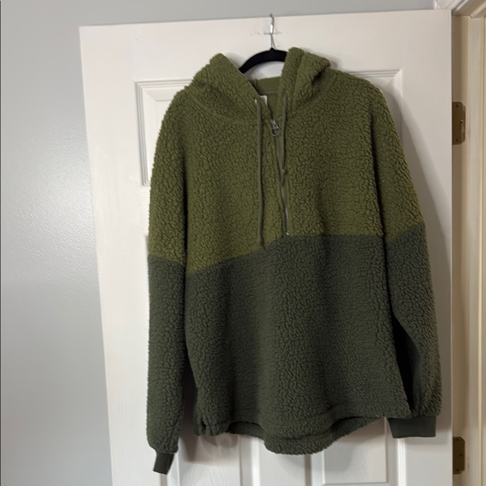 Victoria’s Secret PINK Varsity Sherpa Half Zip Pullover
